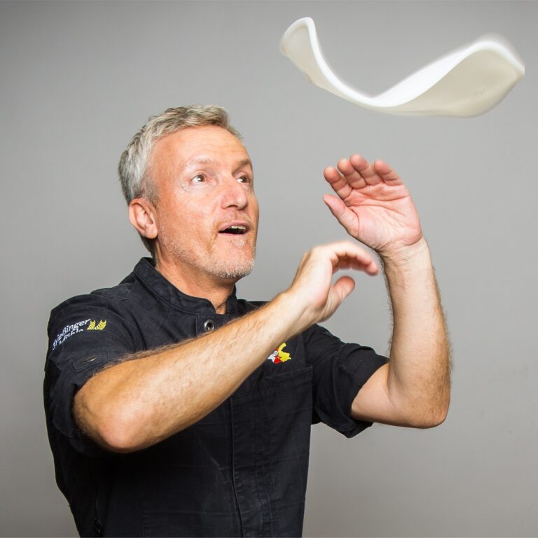 Umberto Napolitano: Pizza-Akrobatik im Hotel Glauchau Dolce Vita