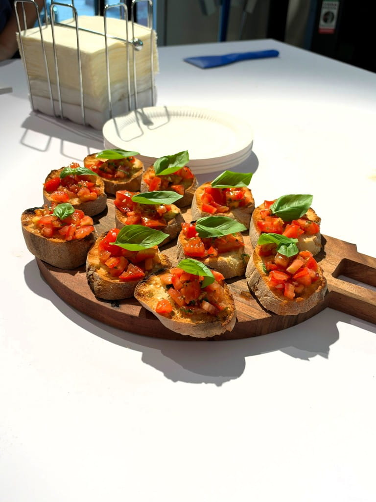 Pizza machen Backen Genießen Pizza Experience im Pizza-Schule Showroom